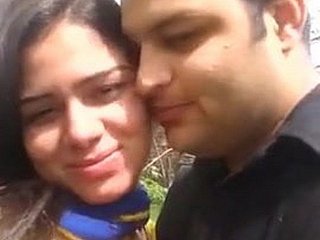 Couple unpaid pakistanais faire l'amour