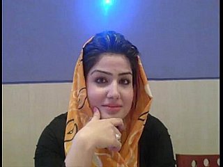 Aantrekkelijke Pakistaanse hijab sletterige kuikens praten met betrekking tot Arabische moslimpaki -seks in the matter of Hindustani bij S