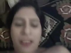 Istri Pakistan Mendapatkan Kacau Keras