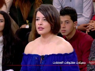 Rea Trabelsi exposed to arabic tv front
